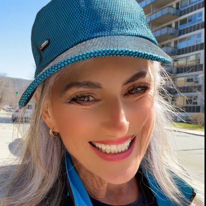 Susana  Stroll 