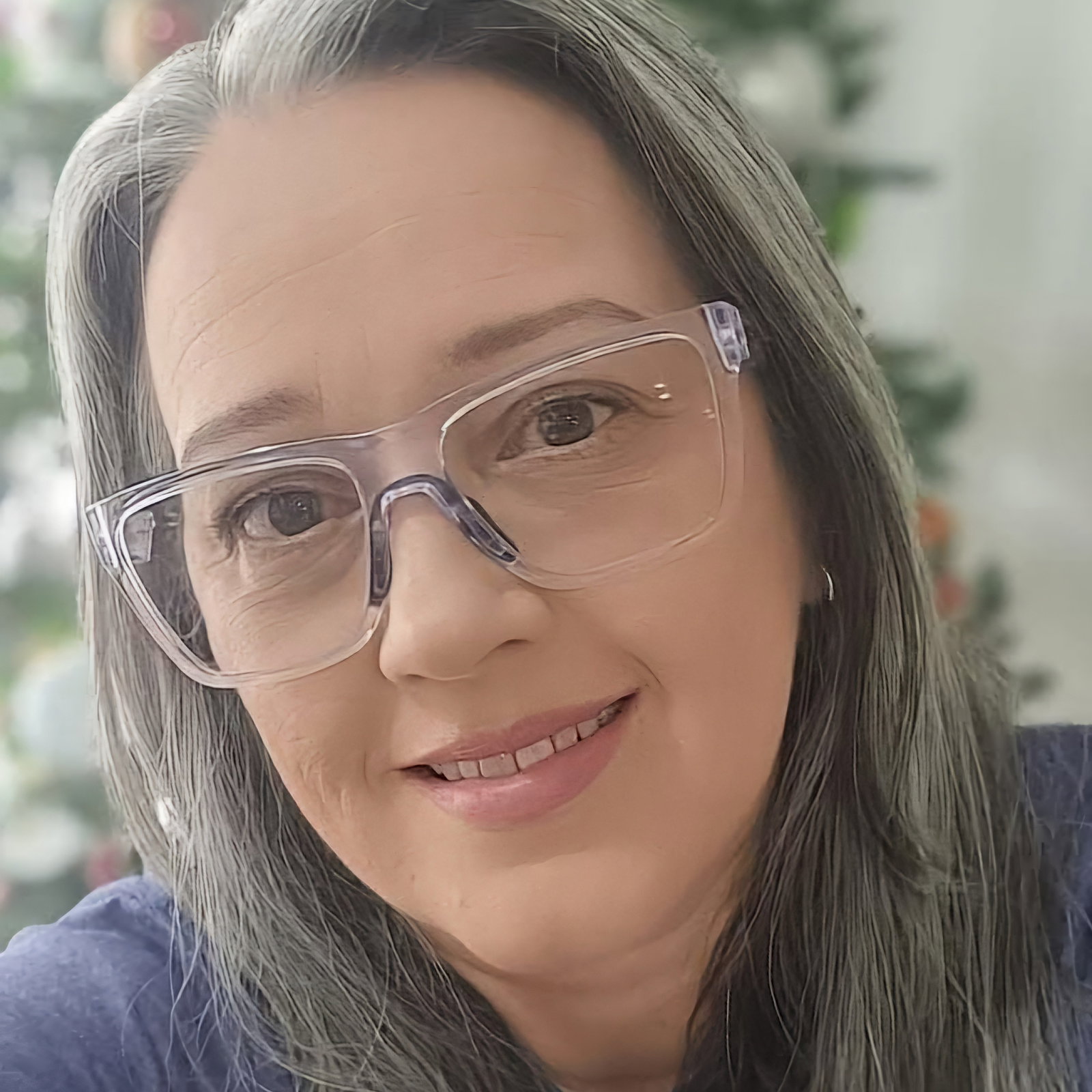 Ivy  Maldonado 