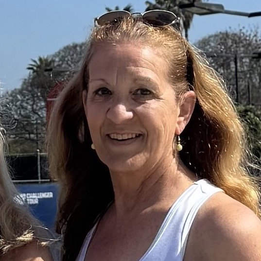 LISA  KREUSER 