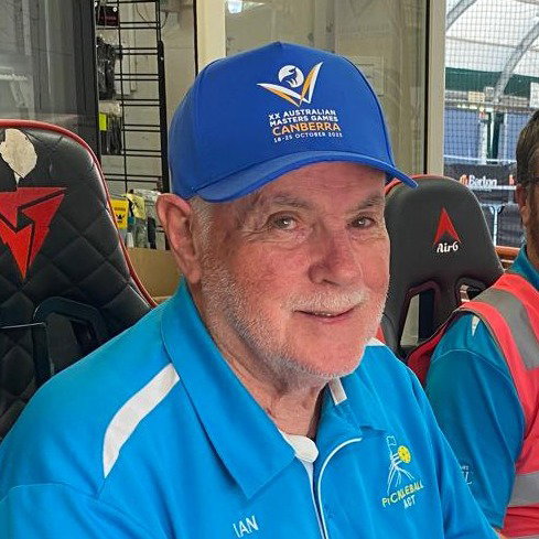 Ian  Boxall 