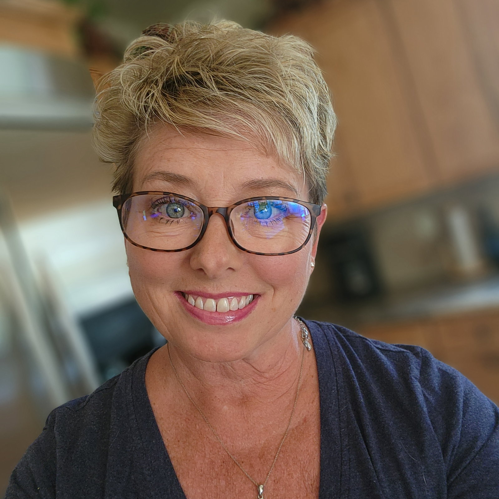 Kelly  McGowan 