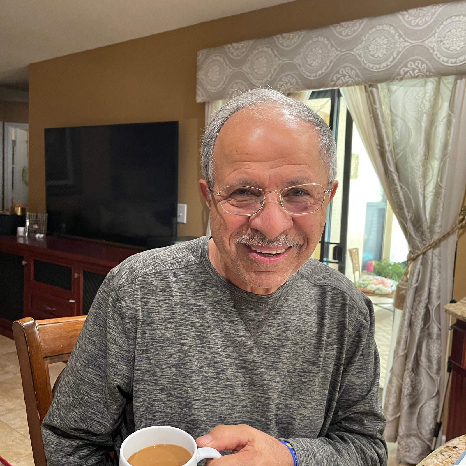 mostafa  vafamand 