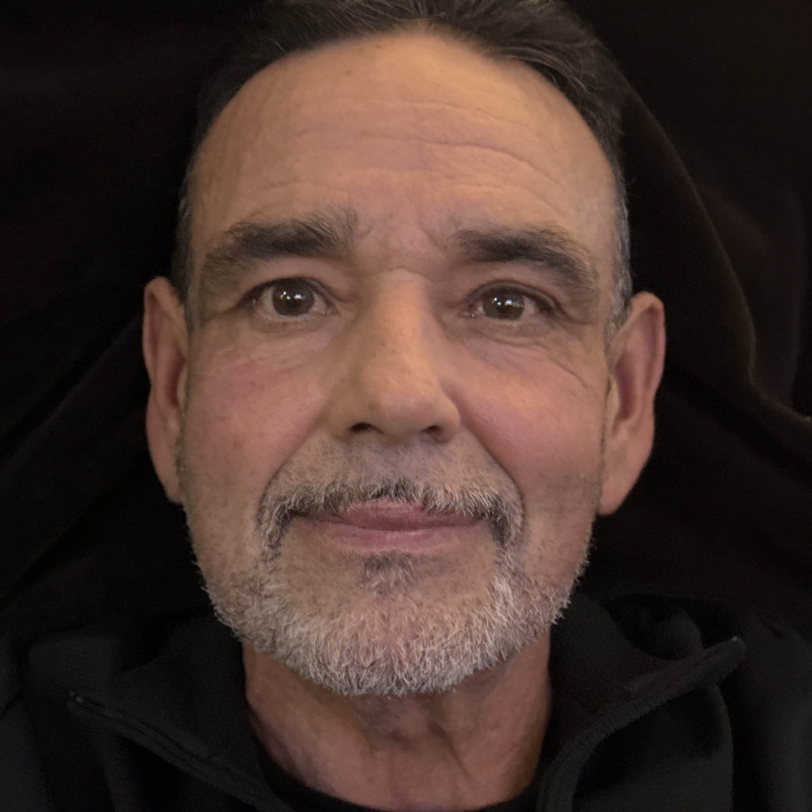 Juan  Fernandez 