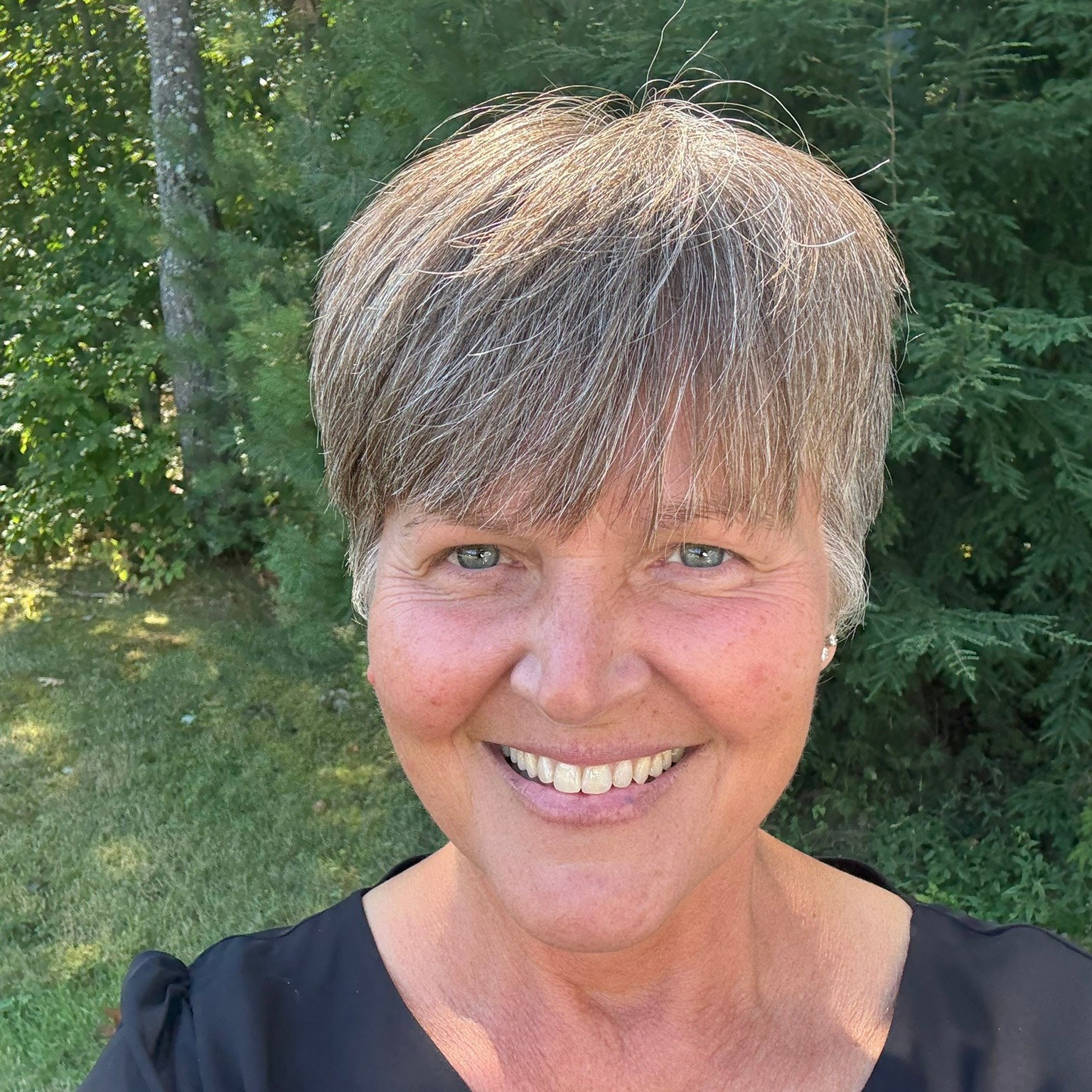 Lisa  Mark 