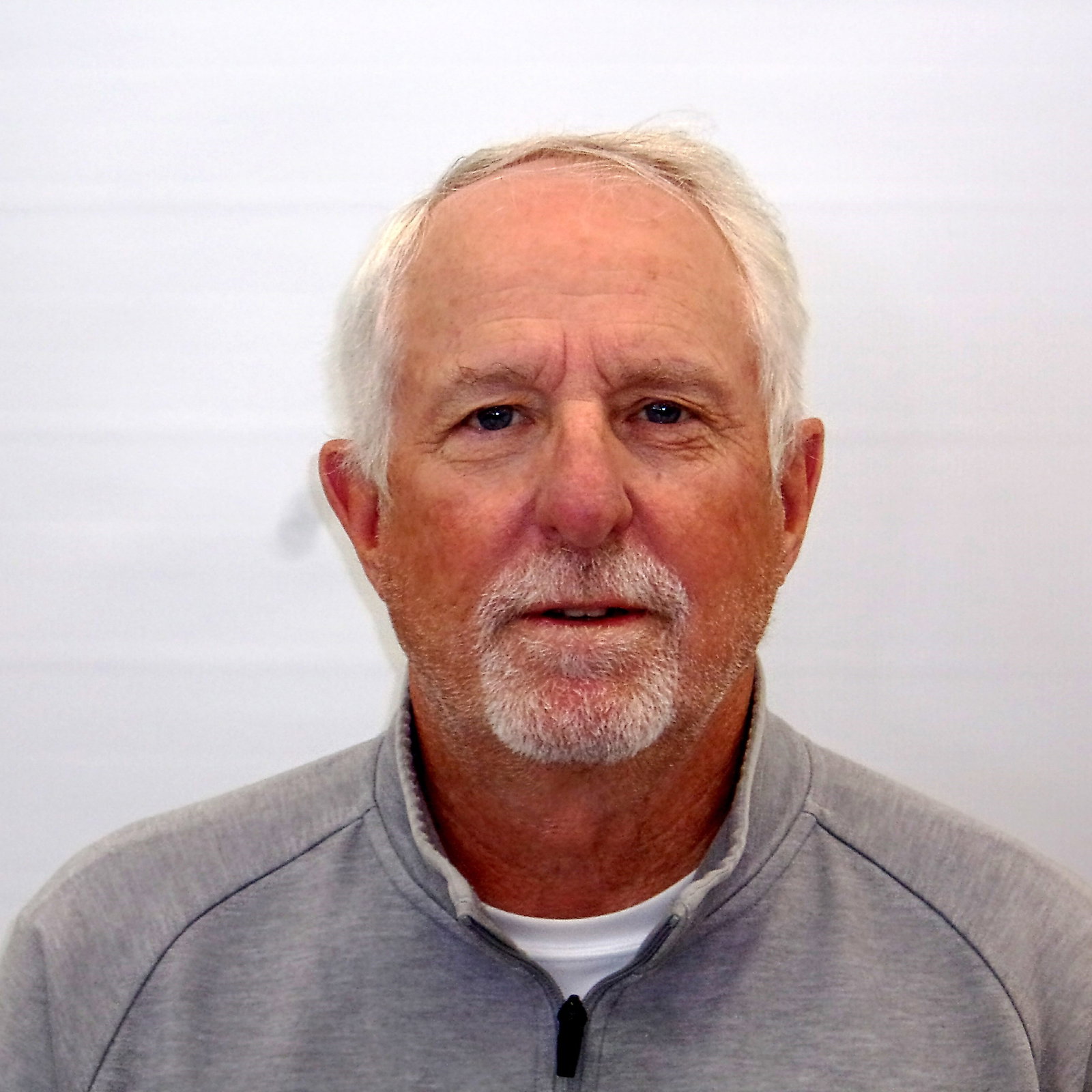 Steven  Lutz 