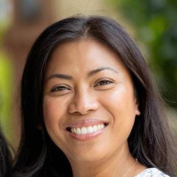 Darlene  CALOOY 
