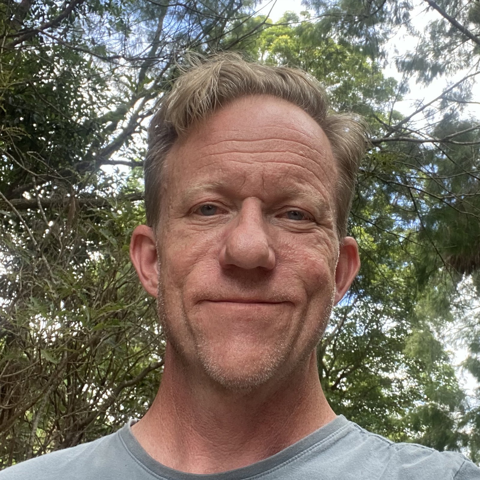Henrik  Lennartsson 
