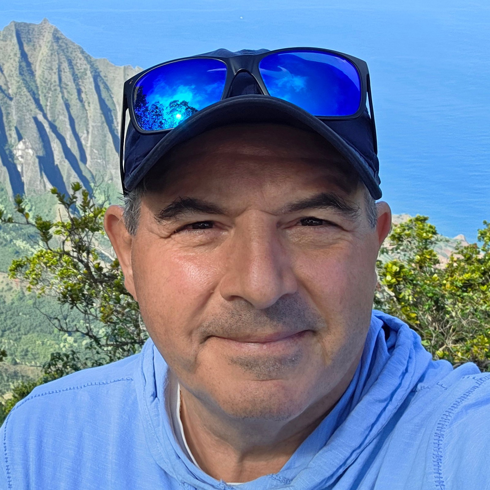 Bob  Panos 