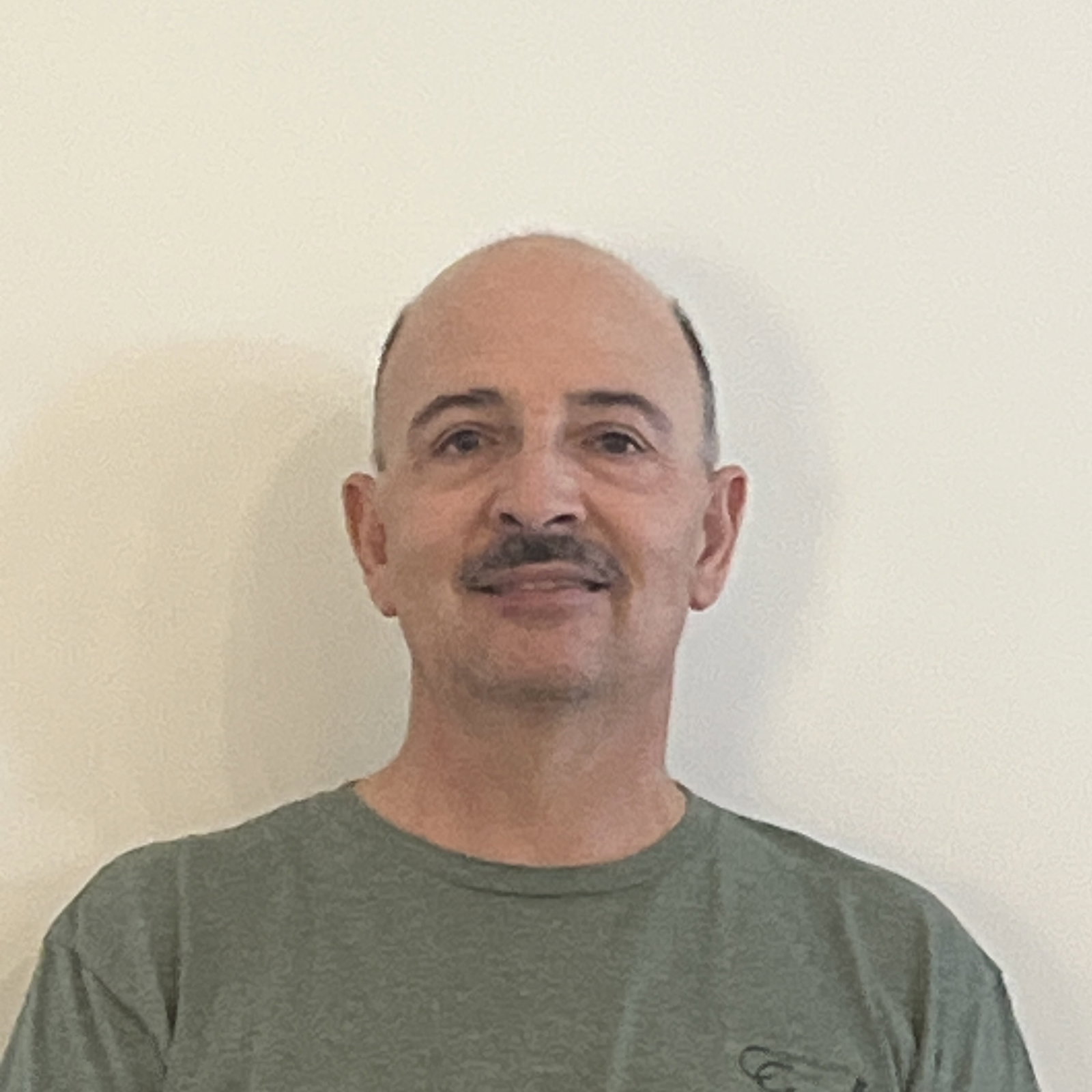 Tony  Parente 