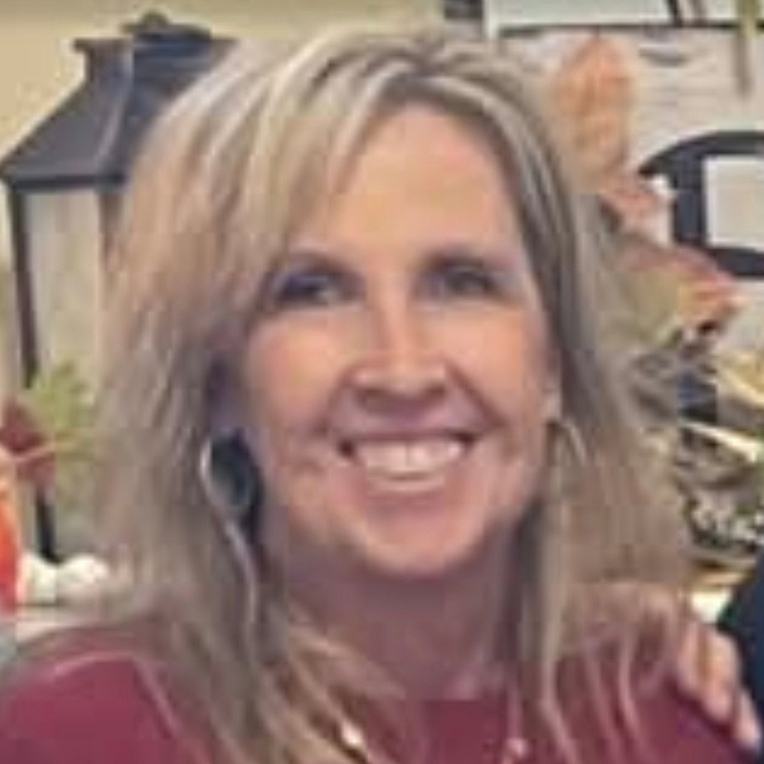 Lisa  Bagci 