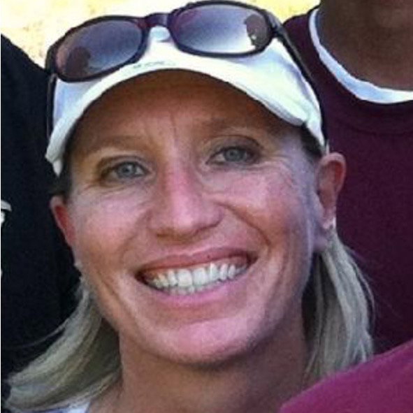Gail  Lynch 