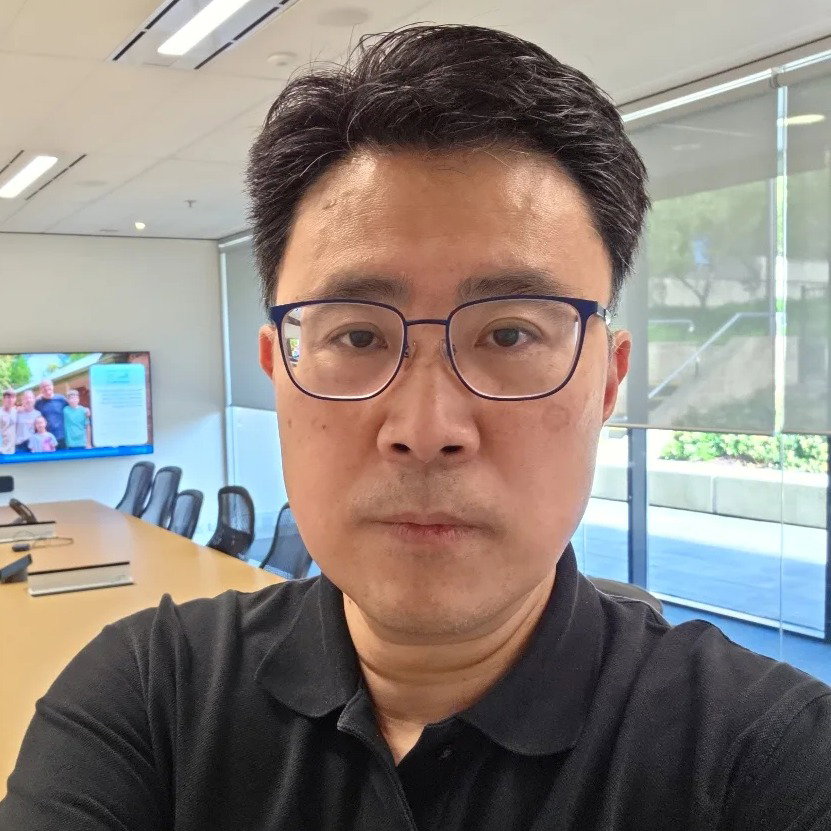 Xue  Zhang 