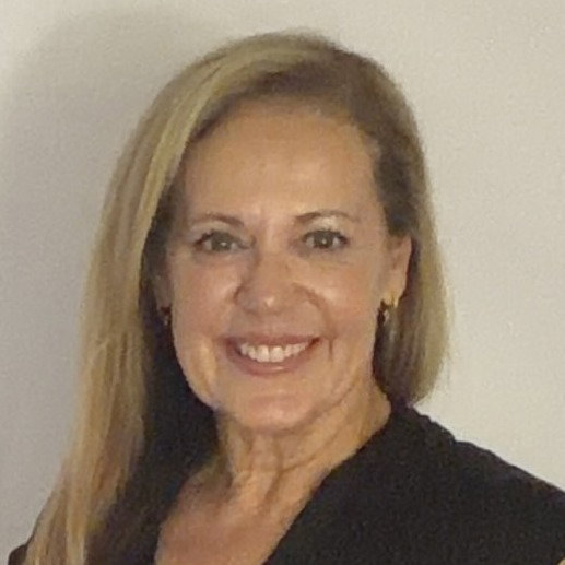 Kim  Foster 