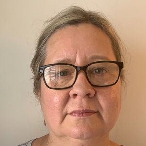 Louise Dickson