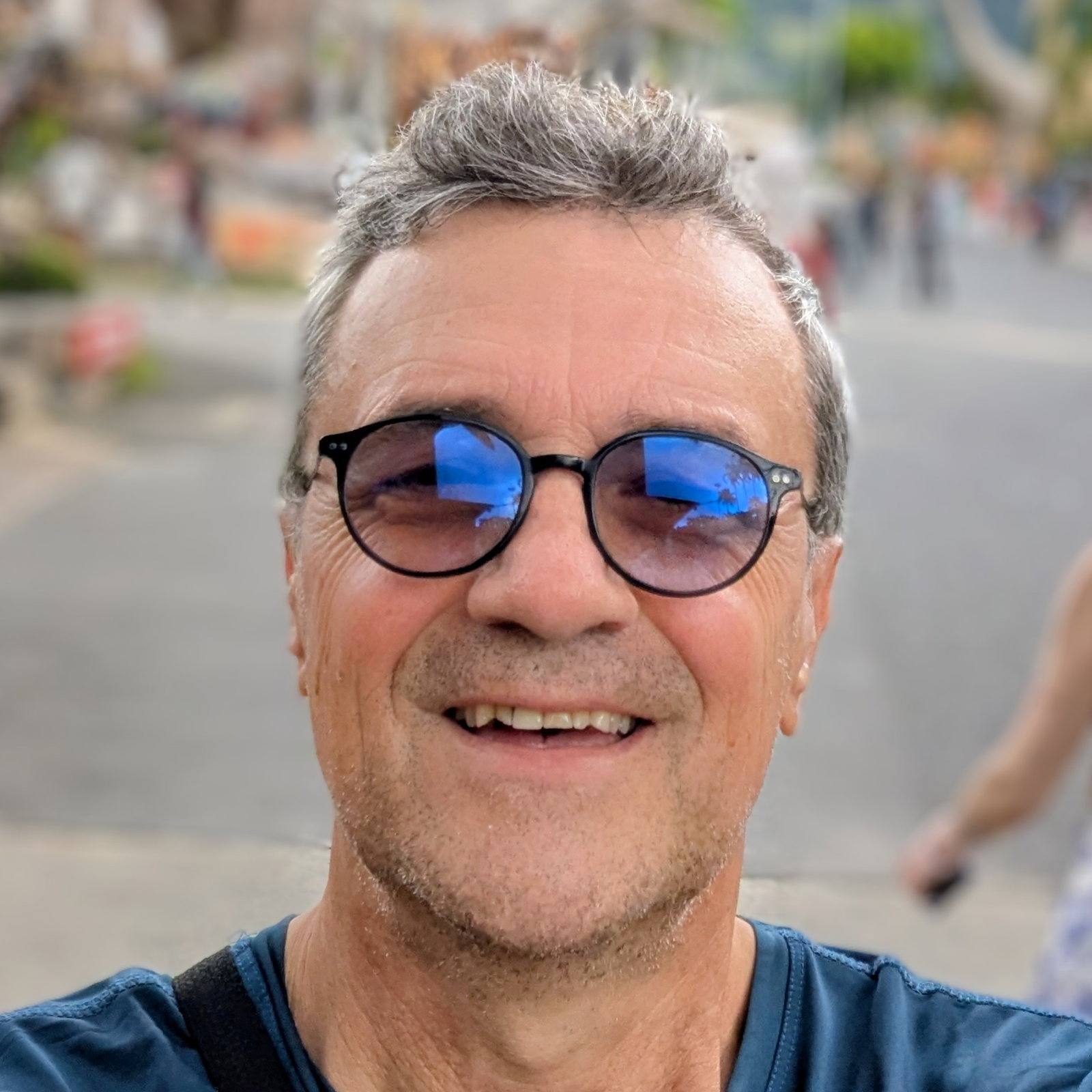 Paul  King 