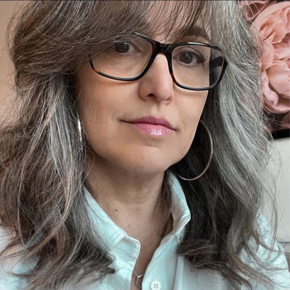 Donna  Bourque 