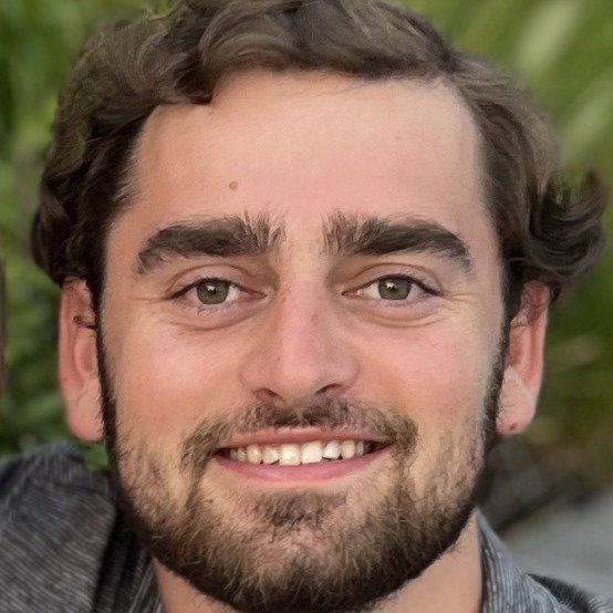 Ryan  Parsons 
