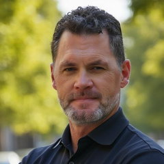 Mark Hilton