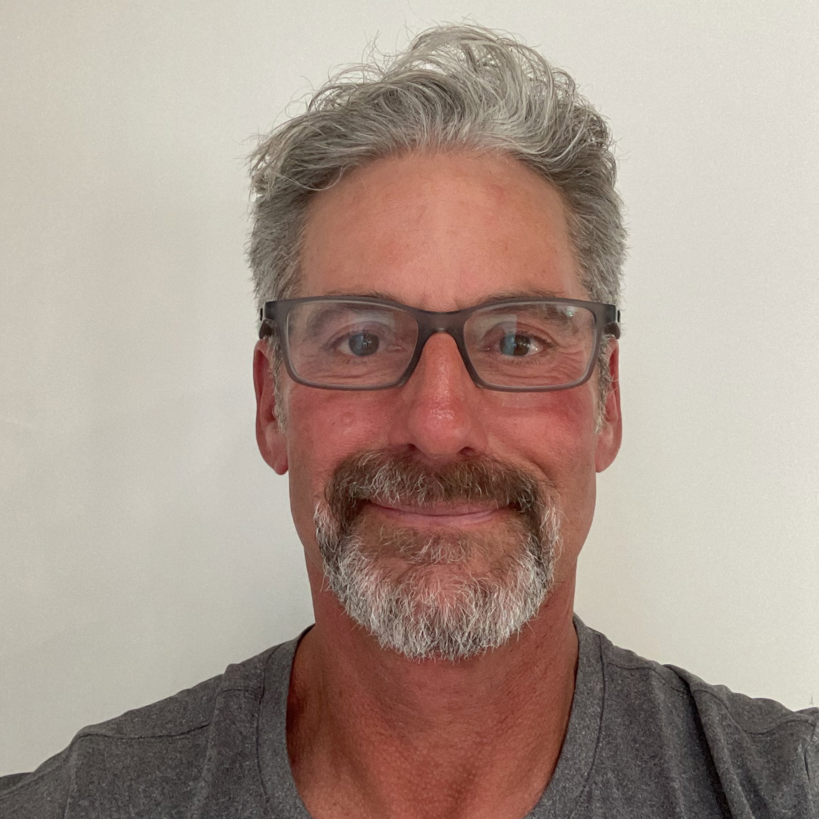 Brian  Cherniak 