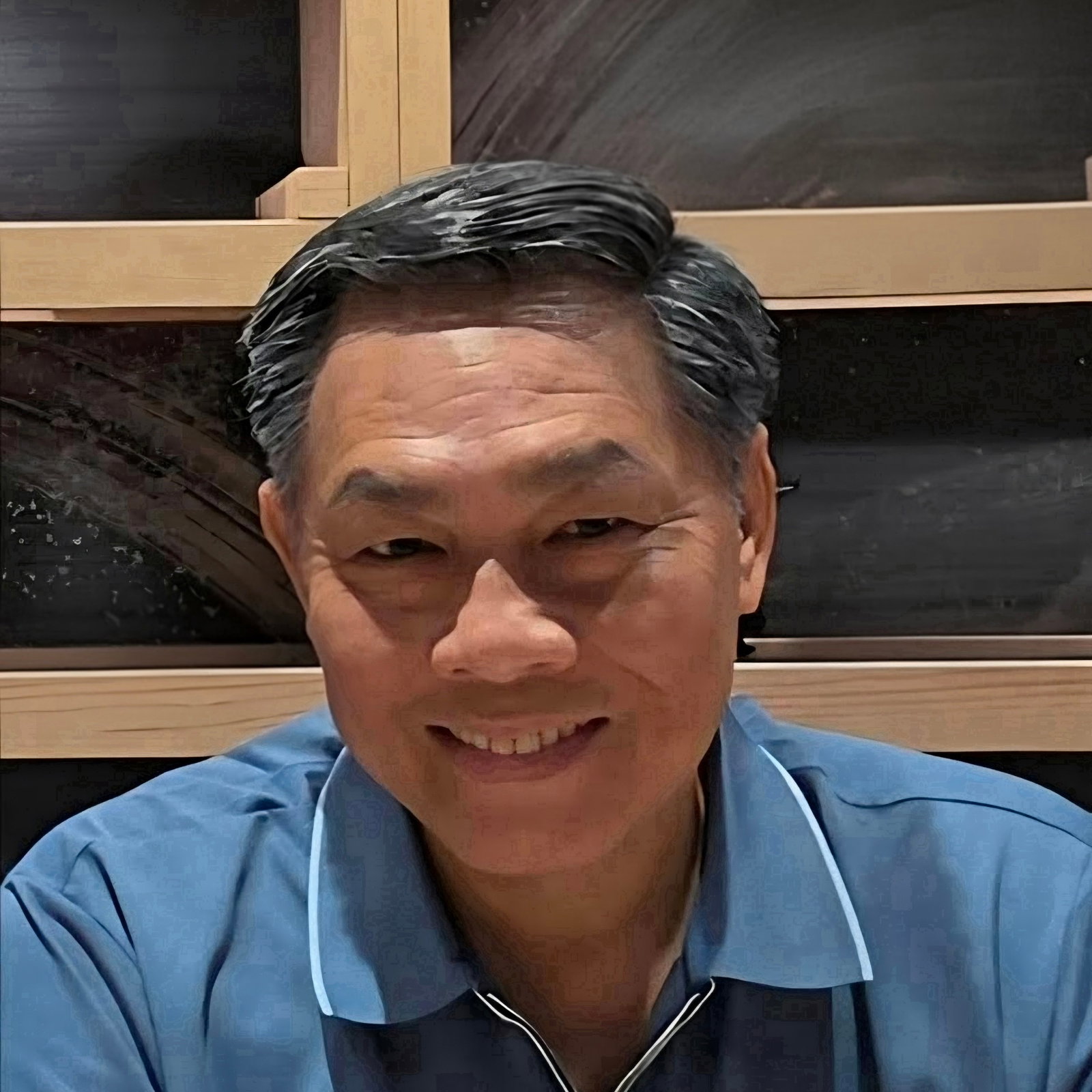 Thach  V 