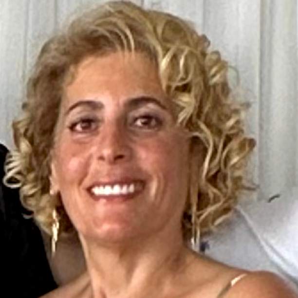 Rosa  Khoury 