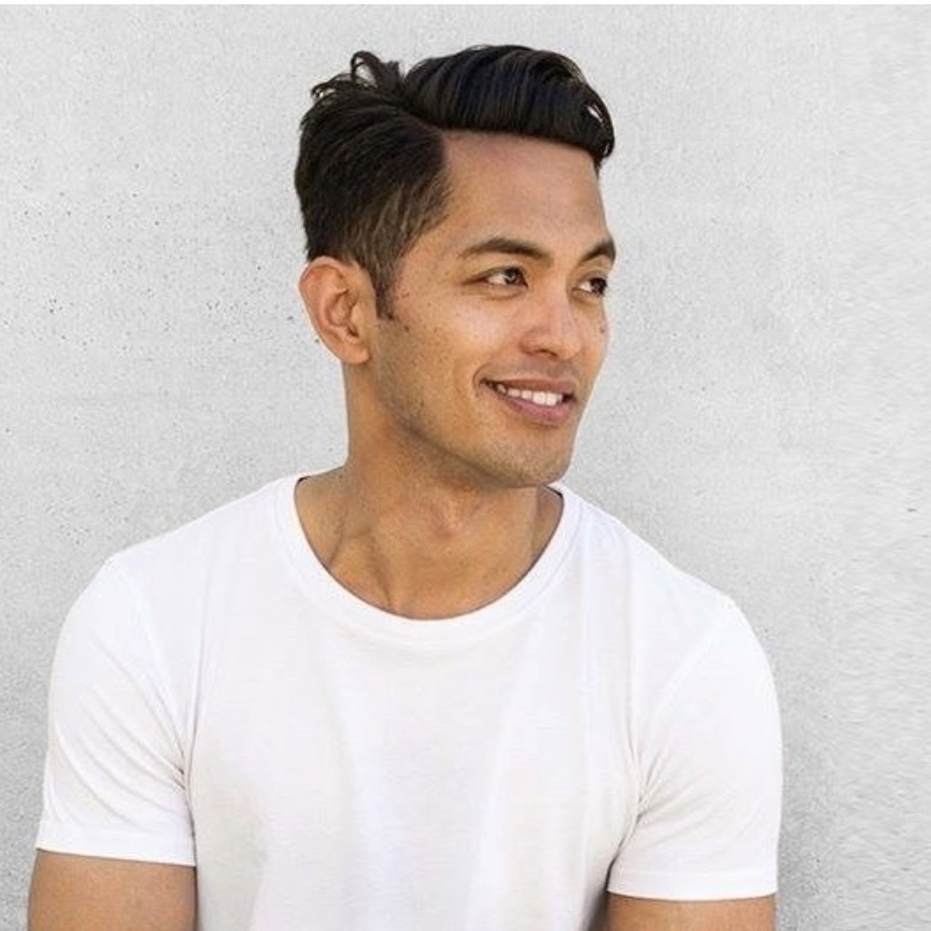 Jonathan  Cruz 
