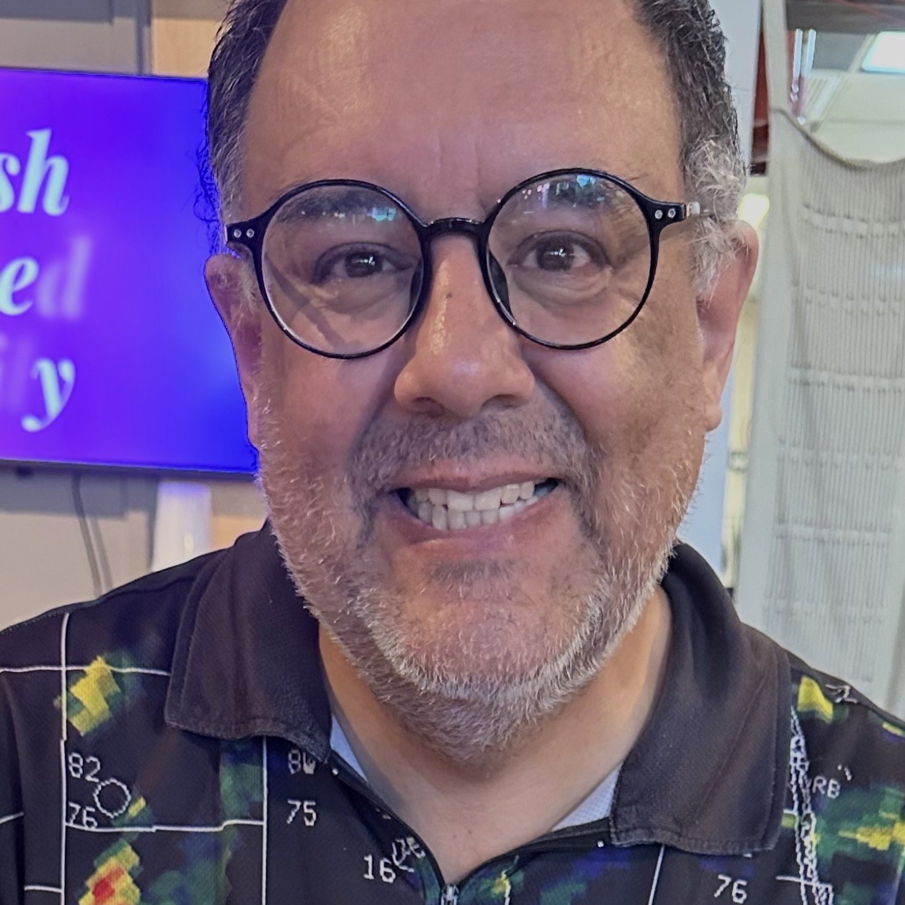 Felix  Navejar 