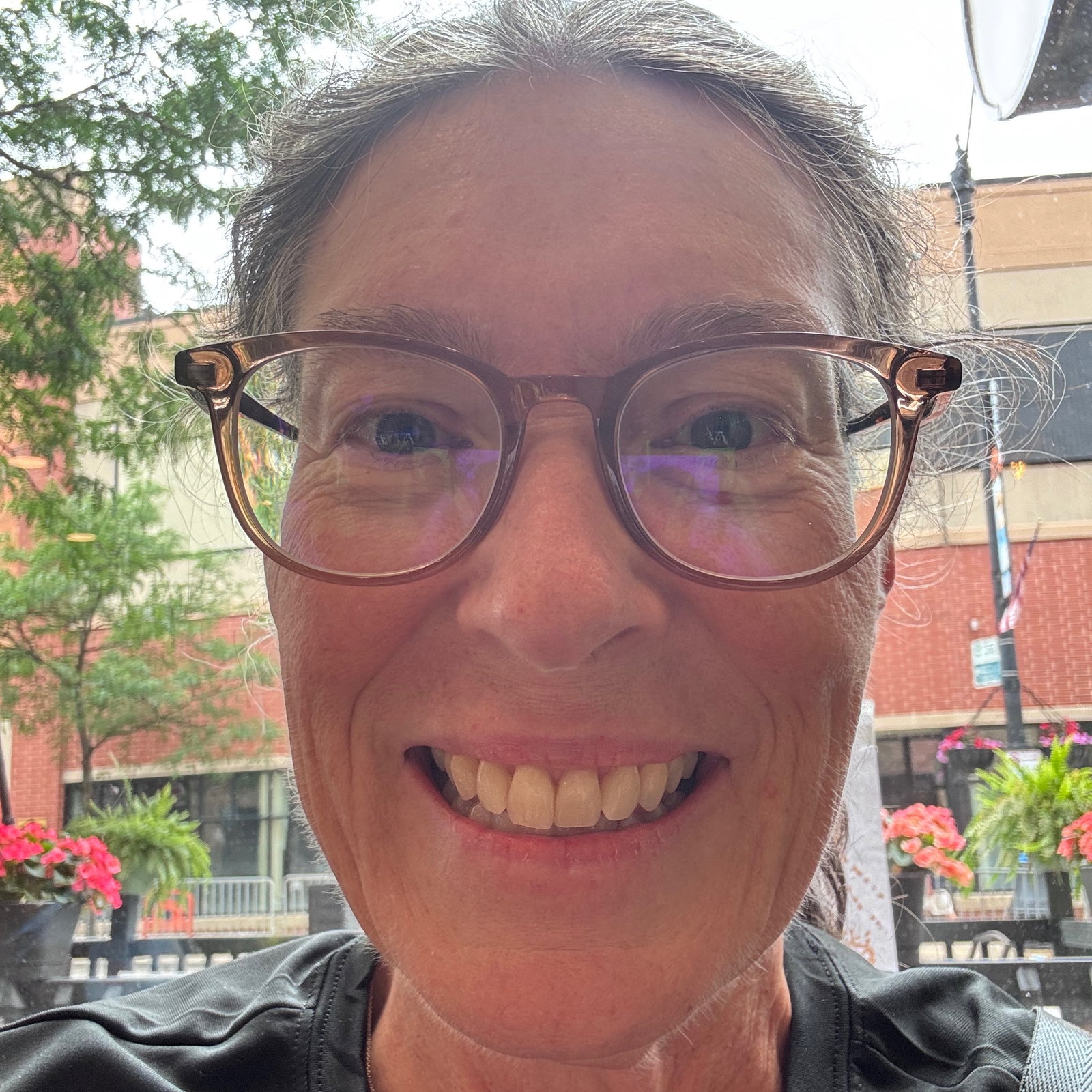 Ann  Dodson 