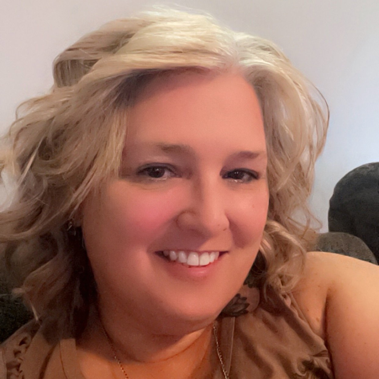 Lisa  Murray 