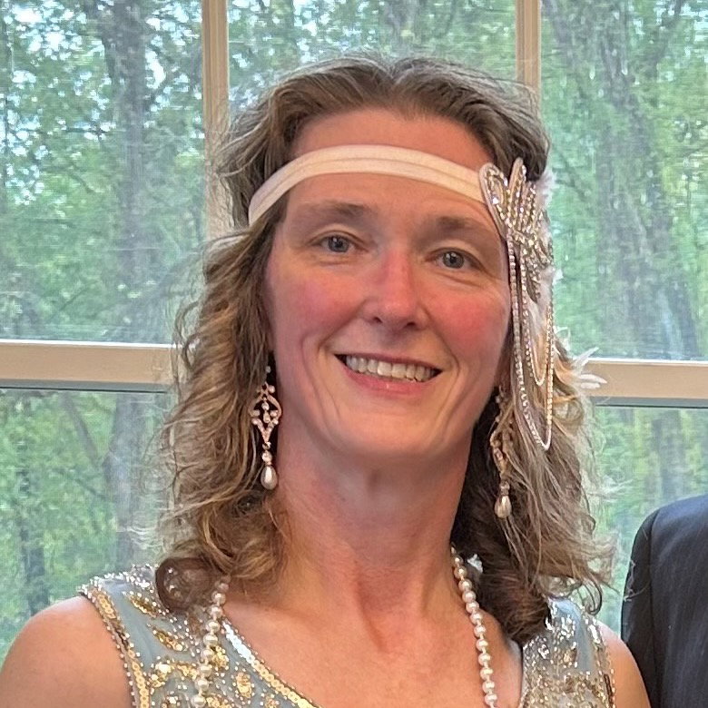 Danielle  Alderson 