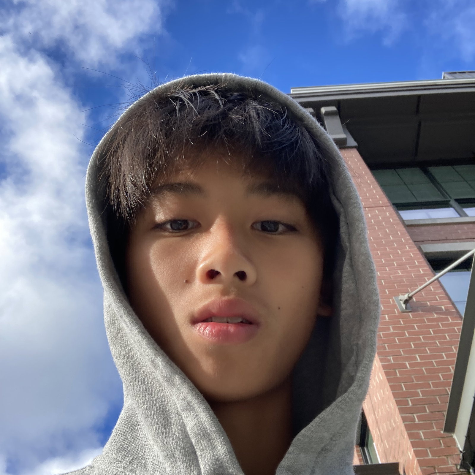 Cyrus  Leung 