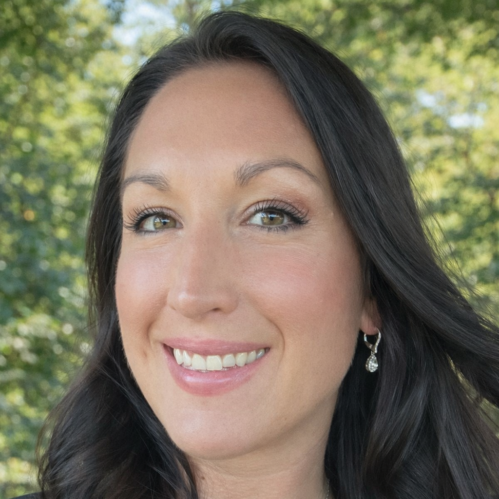 Stephanie  Rickard 