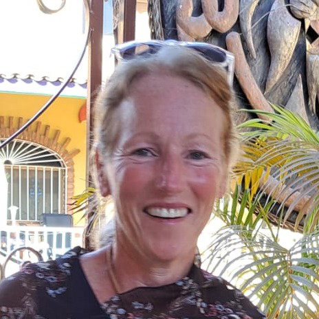 Sandi  Barter 