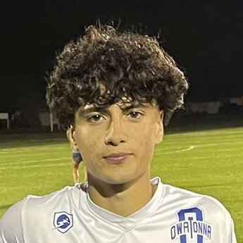 Lukas  V.