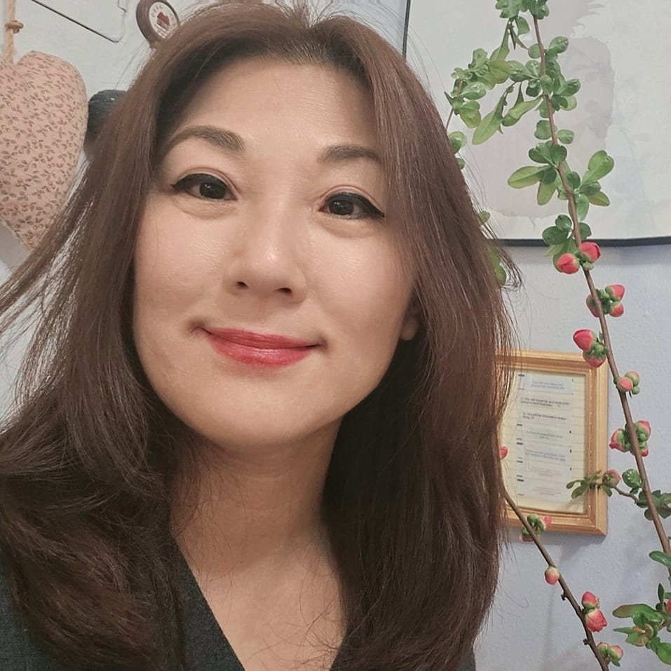 Sara  Kim 