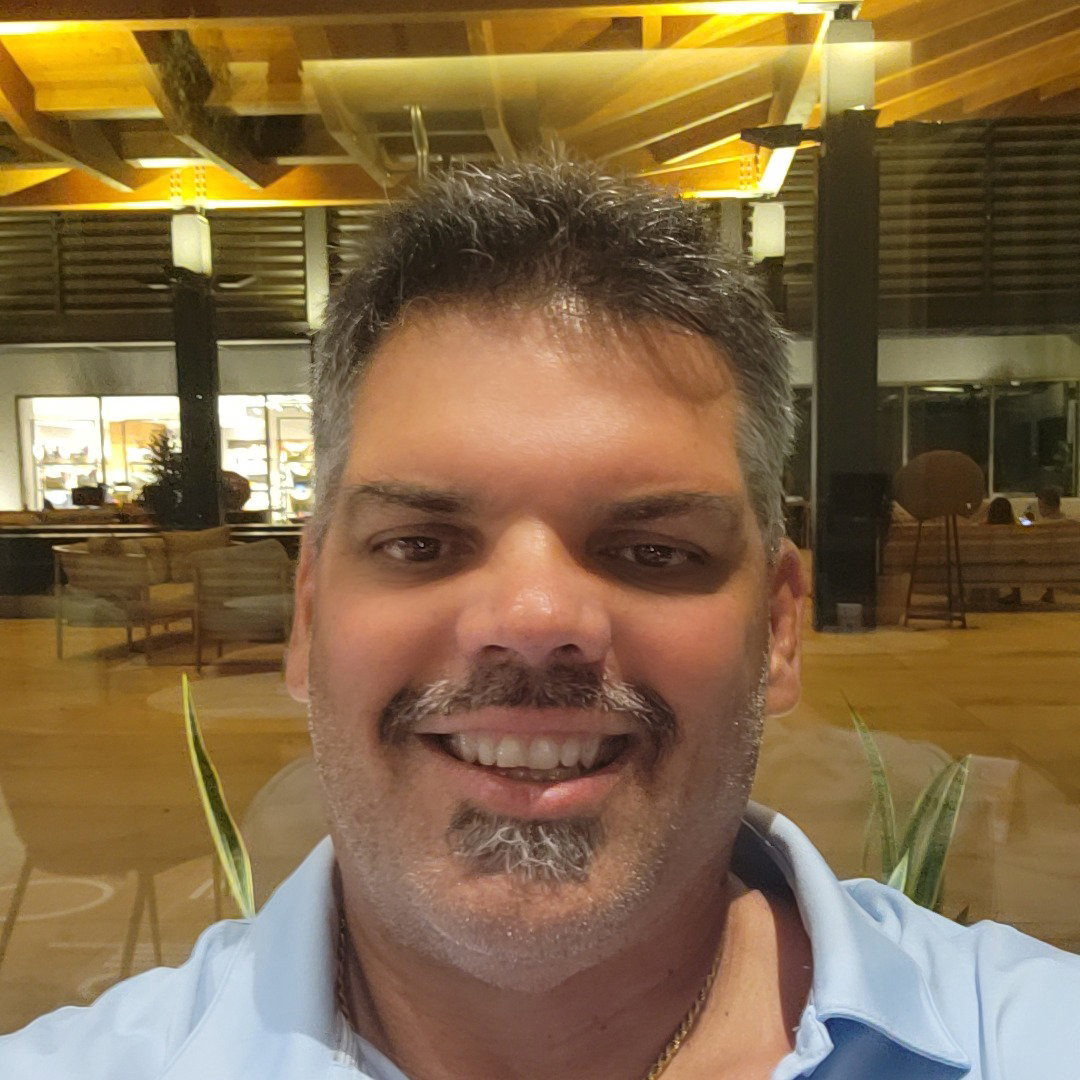 Jesse  Costa 