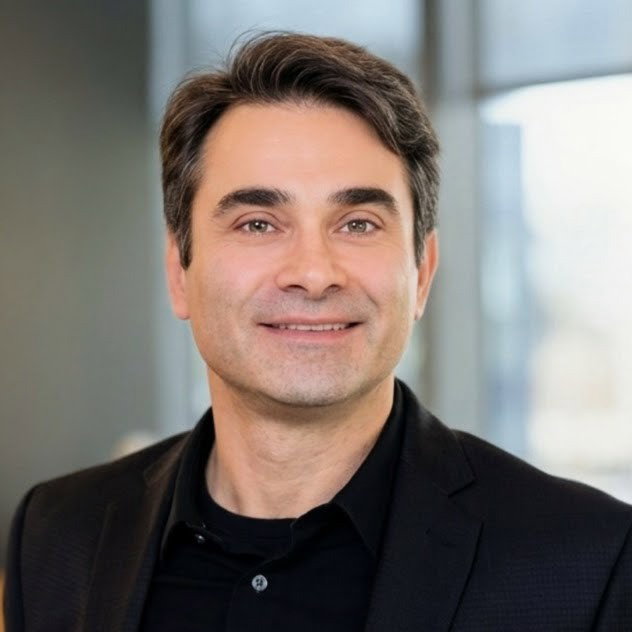 Amir  Tehrani