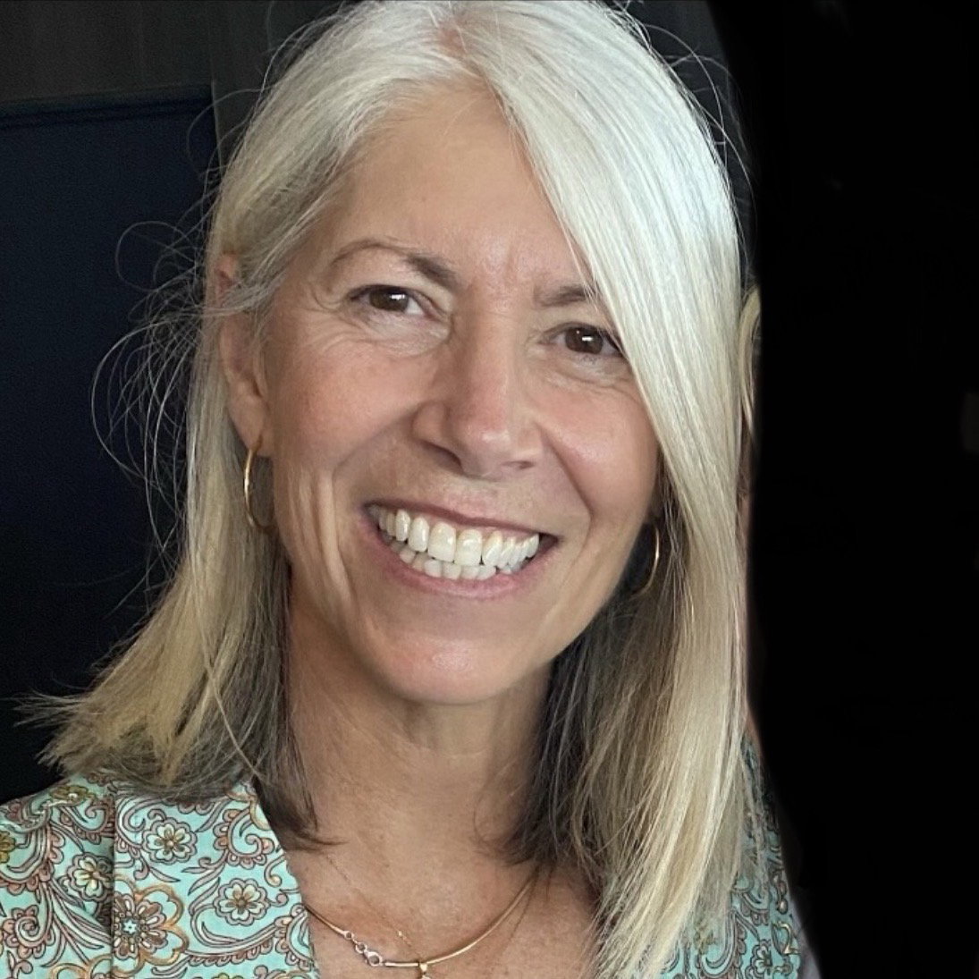 Linda  Armstrong