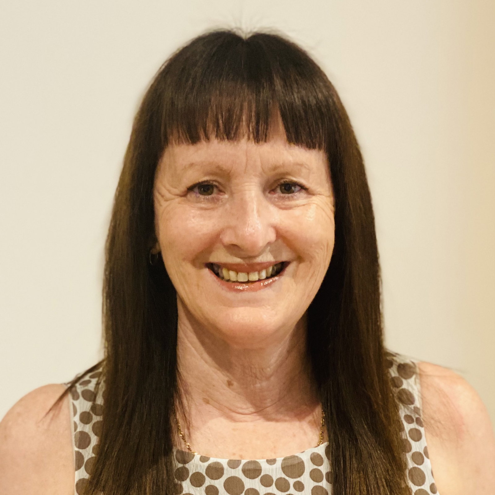 Jennifer  Barker