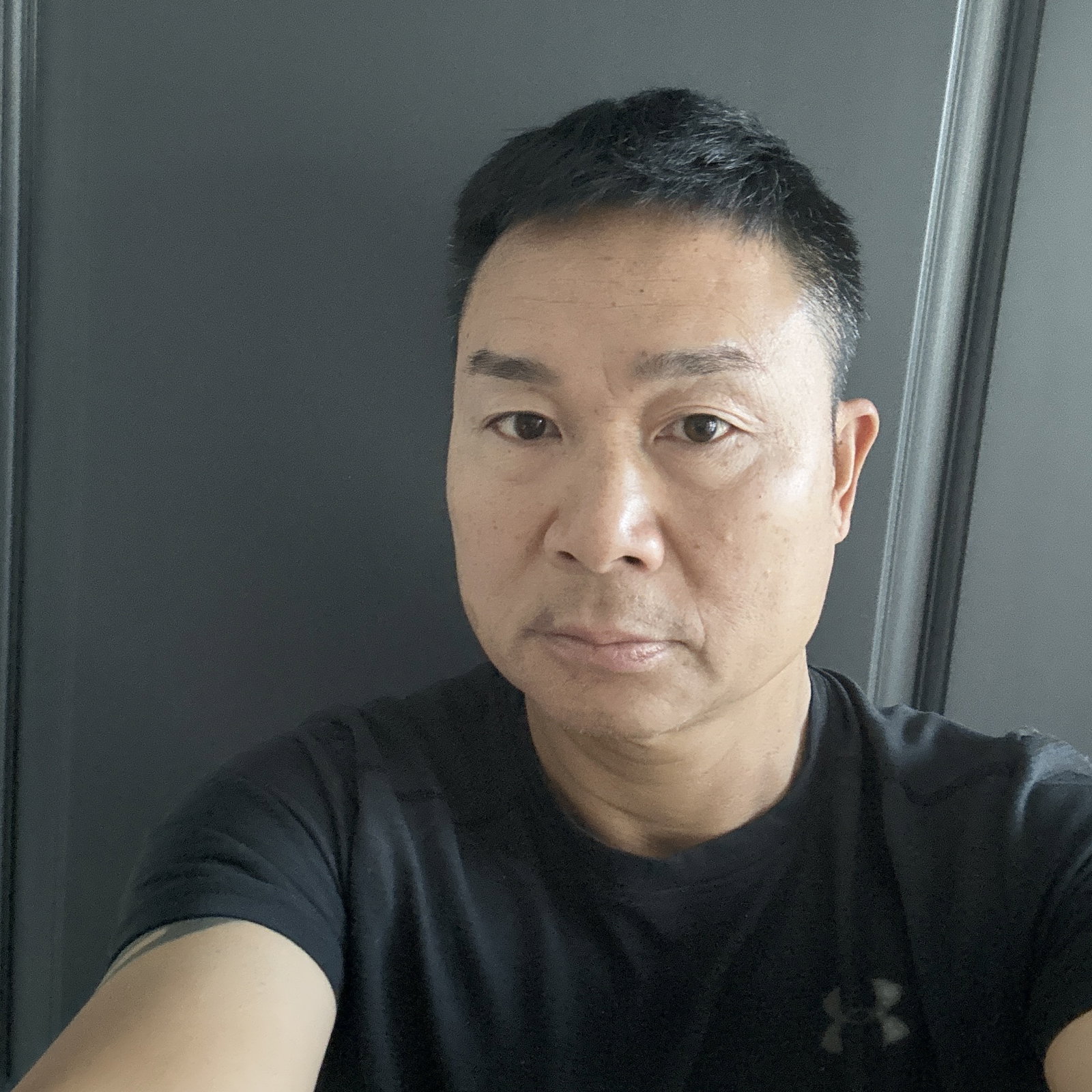 Hong  Dang
