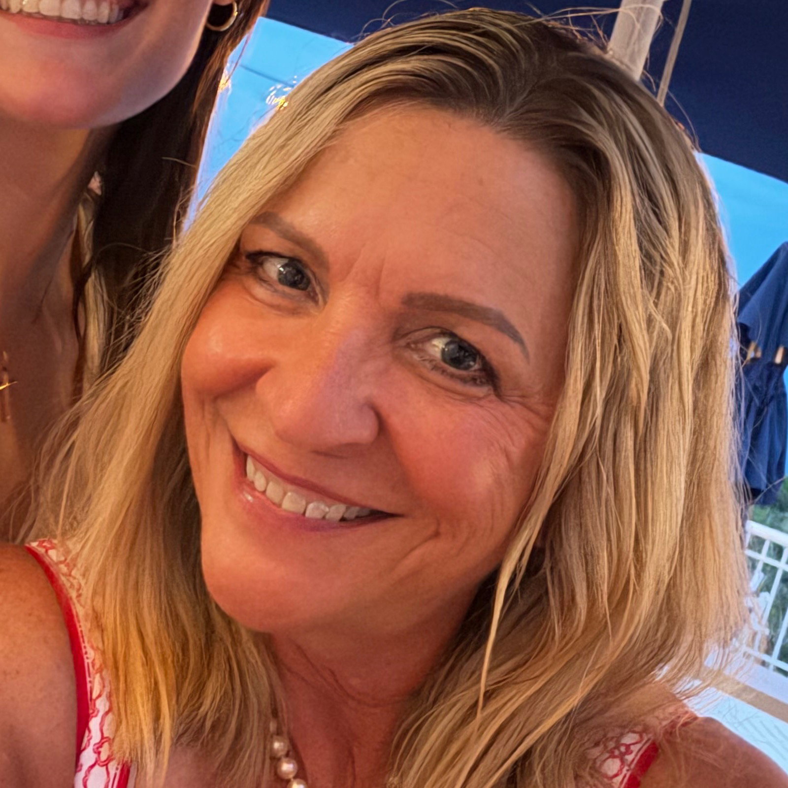Suzanne  Wallin