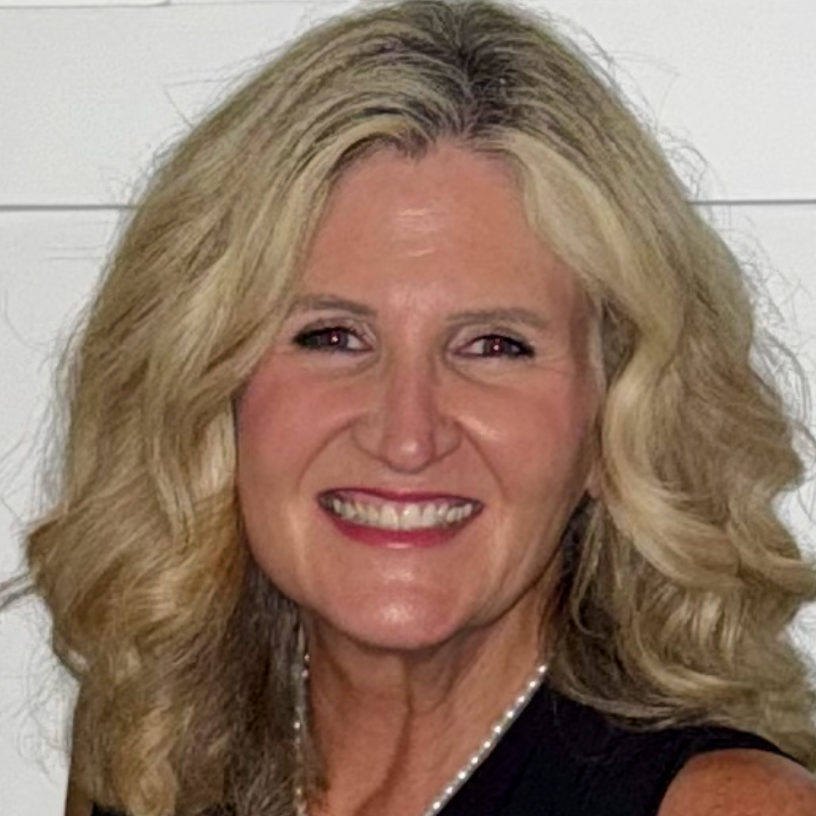 Shari  DeRossett